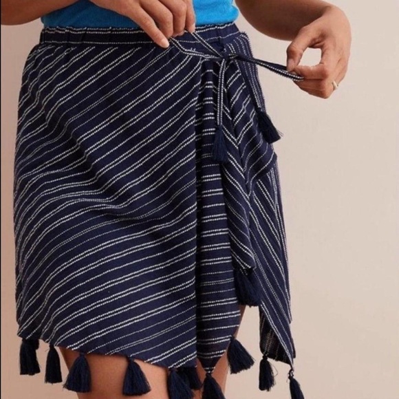 aerie Dresses & Skirts - Aerie American Eagle‎ Faux Wrap Skirt Tassel Fringe Navy Blue Stripes Medium M